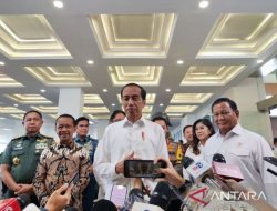 Jokowi sebut pertemuan dengan Surya Paloh untuk jadi “jembatan”